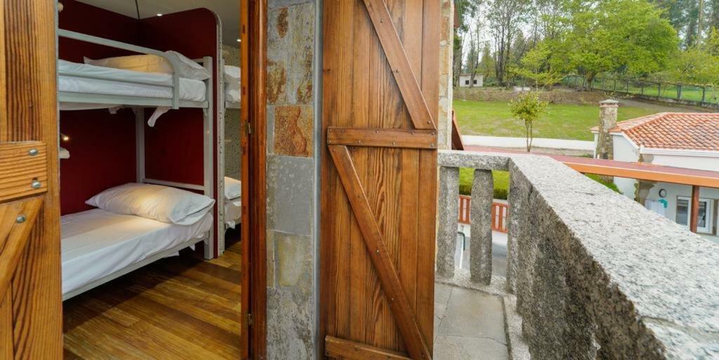 Albergue Mirador De Pedrouzo Bagian luar foto